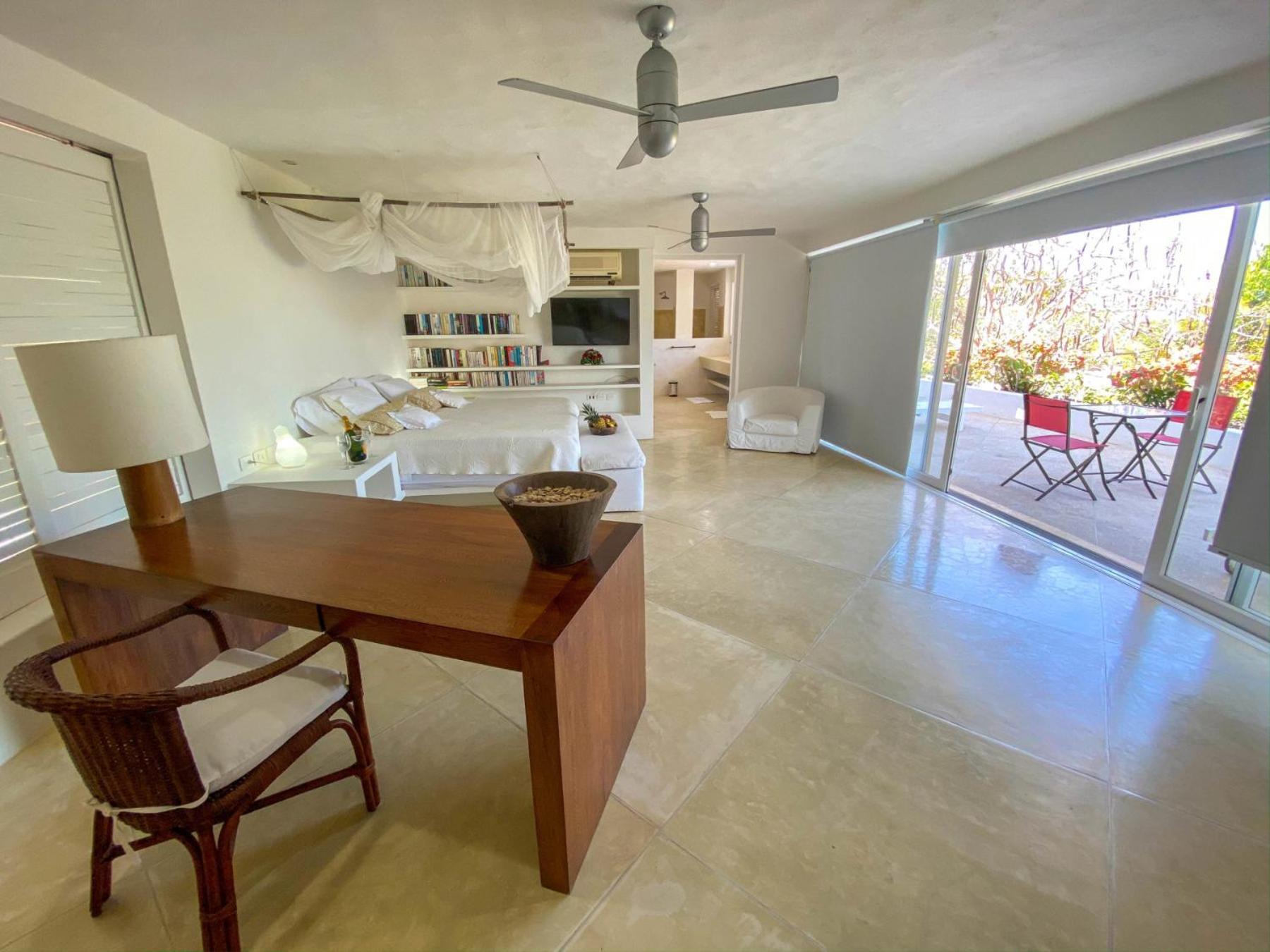 Cocos Villa