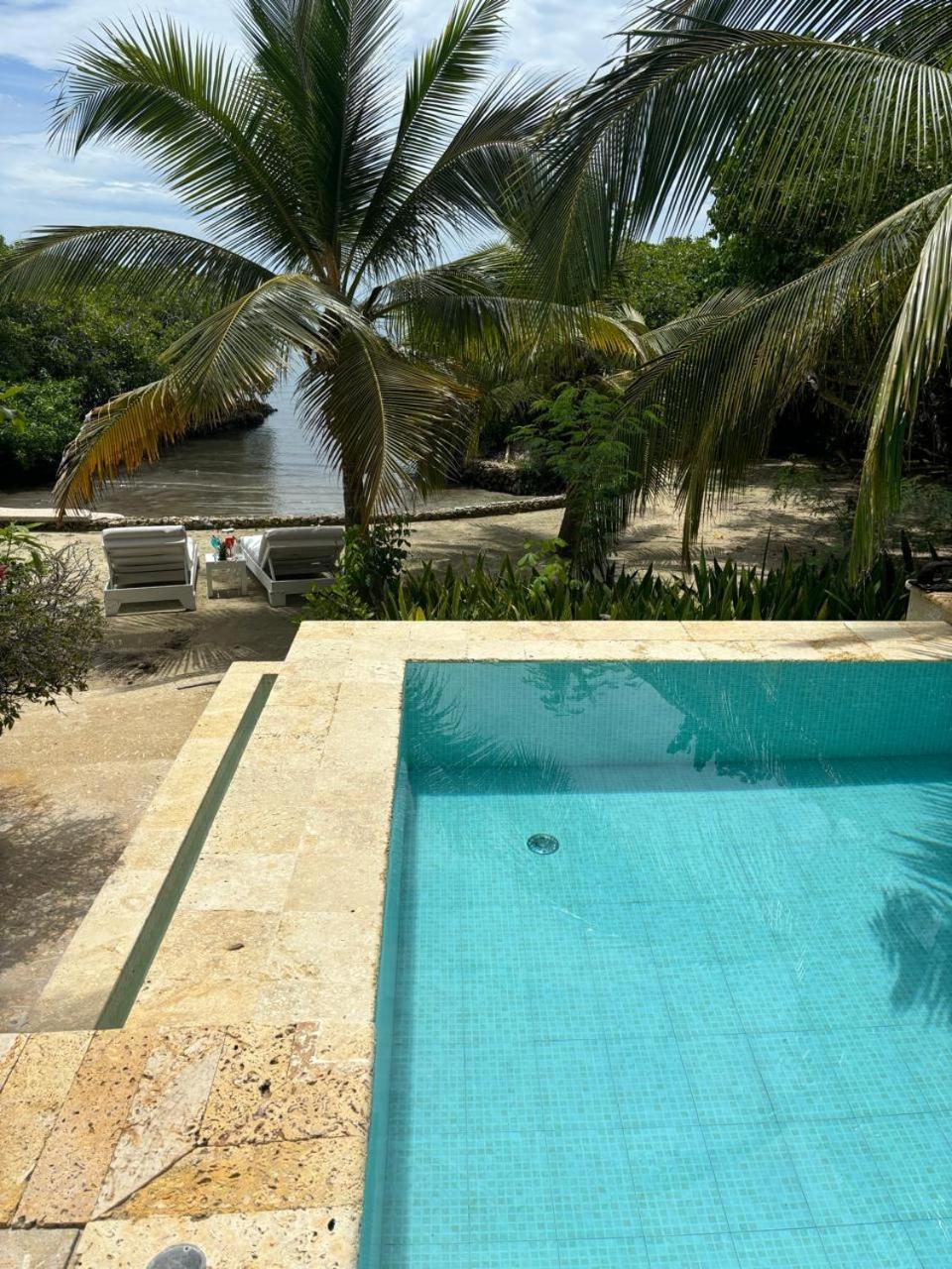 Cocos * Isla Barú