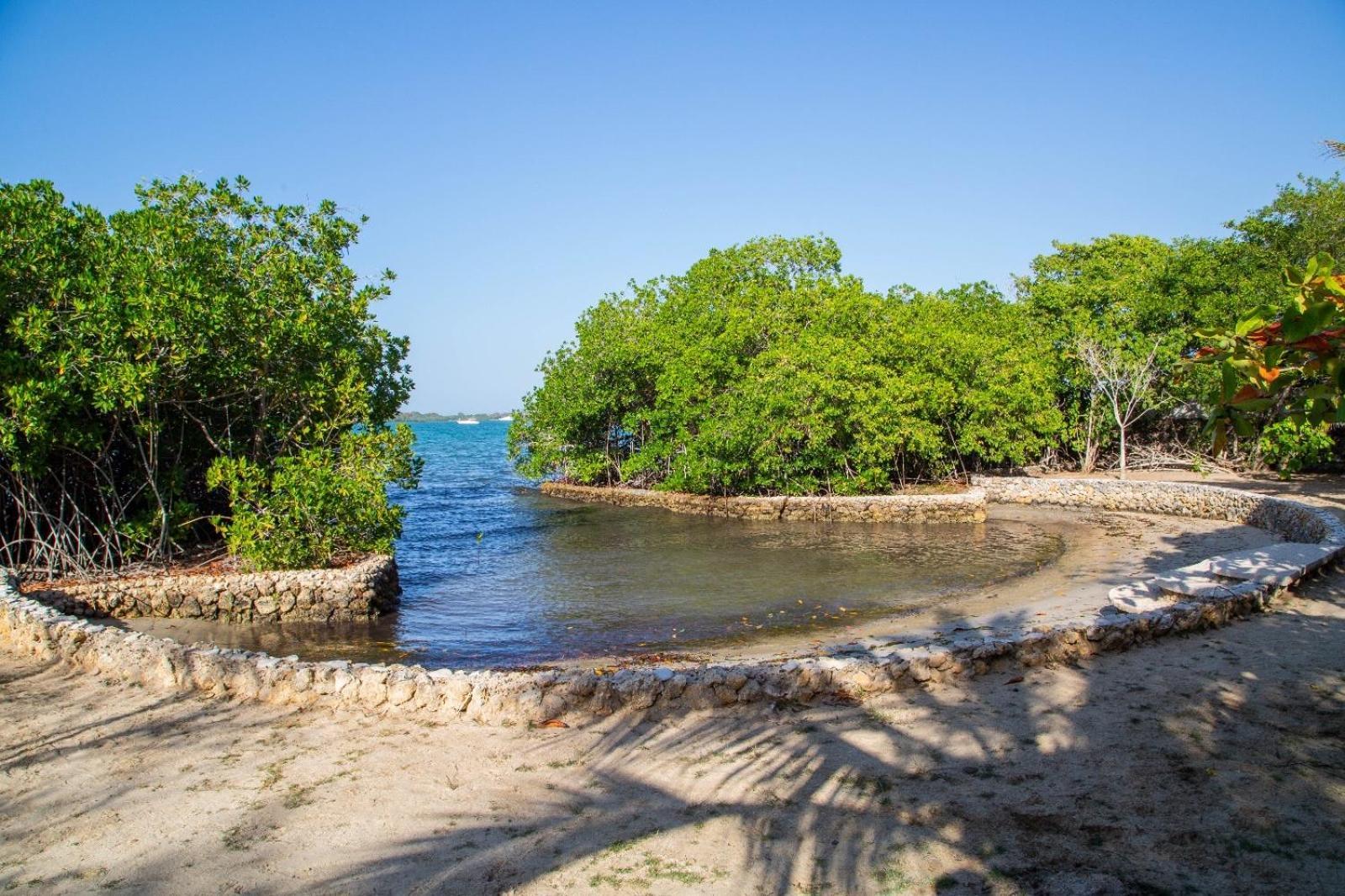 Cocos Villa